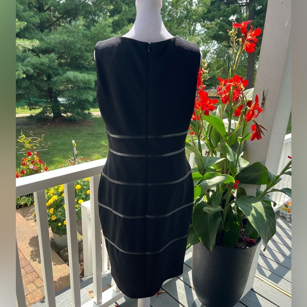 Nipon Boutique Black Vintage Sheath Dress | Size 6 | - Picture 8 of 8